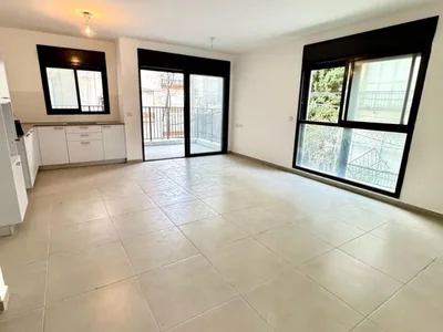 Quartier résidentiel Appartement neuf 3 pièces – bat yam centre