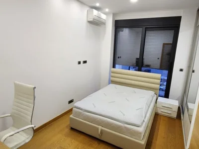 Wohnviertel Stan 118 m² na Izdavanje – Kruševac, Podgorica