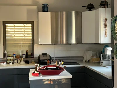 Quartier résidentiel À vendre – penthouse à arnona, rue kfar etzion
