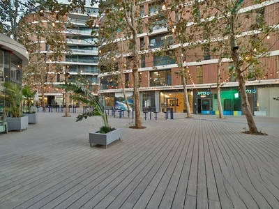 Residential quarter A ne pas manquer spacieux appartement avec balcon bien agence calme et lumineux avec hauts plafonds quartier florentine