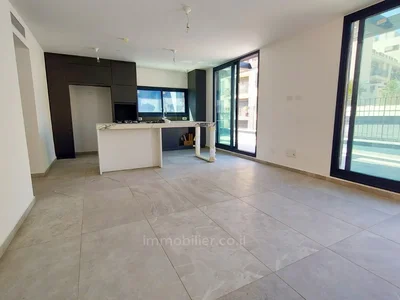 Wohnviertel Duplex penthouse rue calme florentine