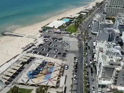 Quartier résidentiel Presale - projet la riviera 1ere ligne de mer a bat yam - conditions negociees agence