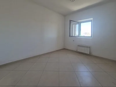 Barrio residencial Appartement a vendre a arnona 4 pieces avec mamad parking et apercu sur le mont du temple