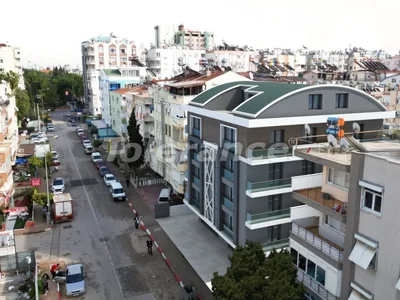 Complexe résidentiel Nouveaux appartements du promoteur 1+1, 2+1 et 4+1 à Muratpaşa, Antalya près de la ligne de tramway