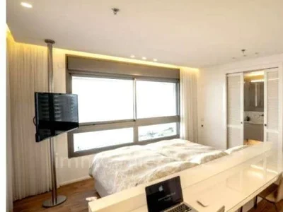 Quartier résidentiel Natanya-south beach. confort et Élégance , duplex meublé avec vue mer