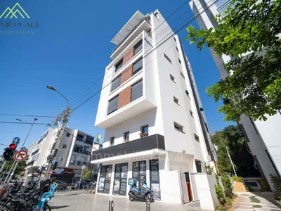 Residential quarter 2 pieces aere et lumineux nord tlv 1 minute de la plage et du namal ben yehuda dizengoff super investissement loyer mensuel 7500 nis