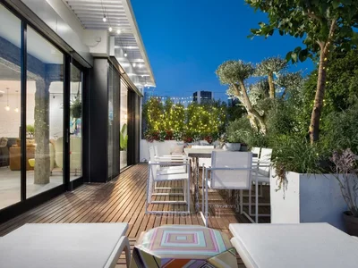 Жилой квартал Rare penthouse rue calme 3 5 pieces