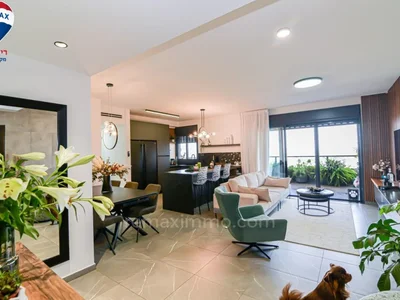 Quartier résidentiel Mini-penthouse incroyable de 5 pièces dans le prestigieux projet viva à hadera !