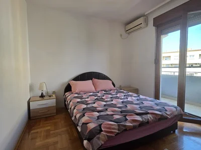 Wohnviertel Stan 71 m² na Izdavanje – Stari Aerodrom, Podgorica