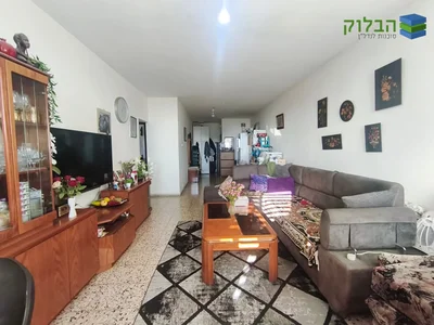 Жилой квартал Centre ville de rishon lezion appartement 3 pieces a prix exceptionnel