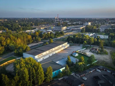 Handel Noliktavas un biroji, Buļļu iela 51b