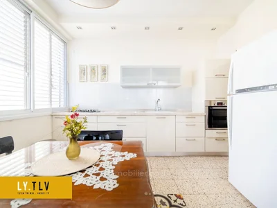 Residential quarter Superbe 2 pieces a vendre pres de kikar hamedina