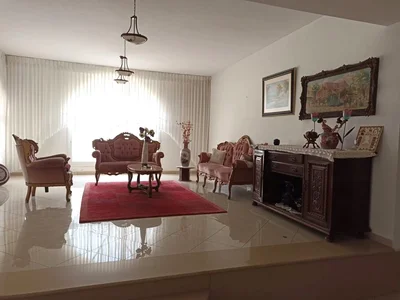 Residential quarter Excellente opportunite a ne pas manquer villa a vendre grand terrain proche de la mer afridar ashkelon