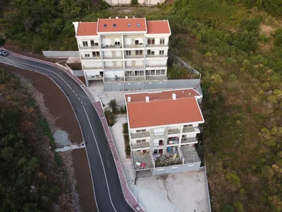 Immeuble Kompleks v Przhno