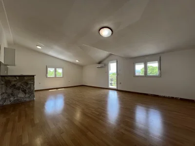 Barrio residencial Stan 60 m² na Prodaju – Tološi, Podgorica