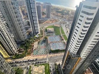 Residential quarter A ne pas manquer avec terrasse bel appartement bien agence bon emplacement dans un bel immeuble etage haut avec vue proche de la mer spacieux vue sur la mer