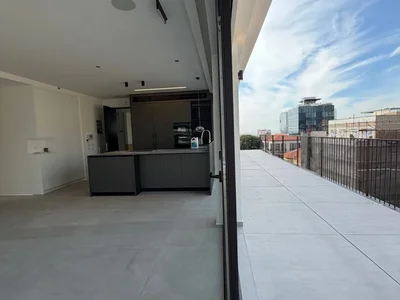 Quartier résidentiel À louer – penthouse au cœur de neve tzedek