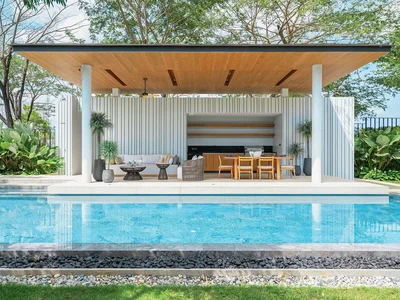 Complejo residencial Complex of villas with swimming pools and gardens near beaches, Phuket, Thailand