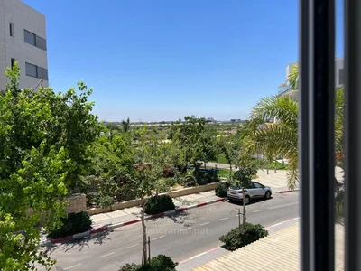 Barrio residencial A 50 metres du lac