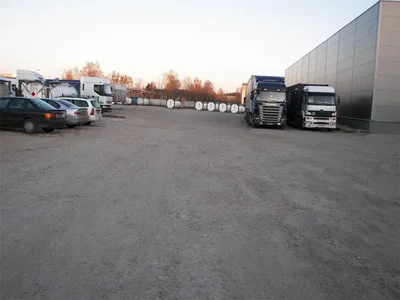 Comercio Rolands S warehouses