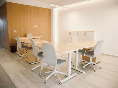 Handel Poslovni prostor 93 m² na Prodaju – City Kvart, Podgorica