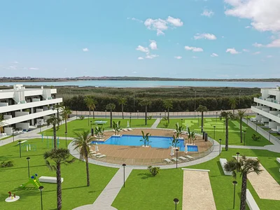 Apartamentowiec Nowoczesne Mieszkania z Wspólnym Basenem w Guardamar del Segura