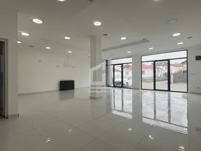 Comercio Poslovni prostor 90 m² na Izdavanje – Masline, Podgorica