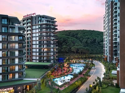 Zespół mieszkaniowy Apartamenty klasy PREMIUM w centrum Stambułu w kompleksie Avrupa Saklı Vadi.