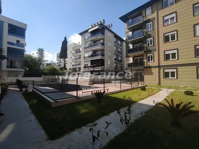 Wohnanlage Neue 1+1, 2+1 Wohnungen vom Bauträger in Muratpaşa, Antalya, nicht weit vom Stadtzentrum entfernt