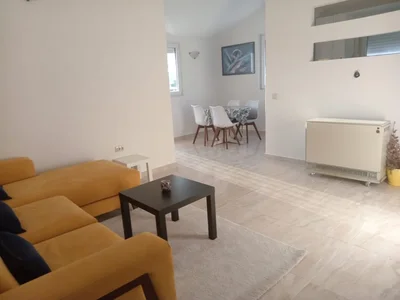 Wohnviertel Stan 72 m² na Prodaju – Centar, Bar