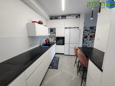 Residential quarter Commercialisation exclusive gani rishon rue sharira rishon lezion
