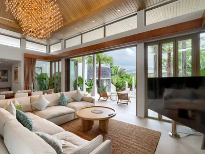 Complejo residencial Beautiful villas with swimming pools and gardens in a prestigious area, Phuket, Thailand
