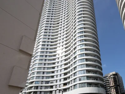 Quartier résidentiel Rare opportunité à ne surtout pas manquer !! dans le prestigieux et très demandé complex gindi, tour 3, un 4 pièces +.balcon + parking + mamad à moins de 50.000 nis le mètre carré.