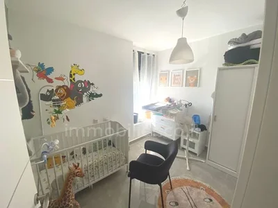 Wohnviertel A ne pas manquer avec terrasse bel appartement bien agence bon emplacement bonne occasion dans un bel immeuble investi renove spacieux