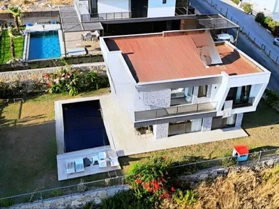 Villa Four bedroom villa in Bodrum, 800 meters from the sea.