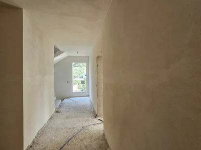 Wohngebäude Apartment with veranda in Lungomare Vlore