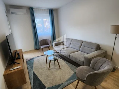 Barrio residencial Stan 45 m² na Izdavanje – Pobrežje, Podgorica
