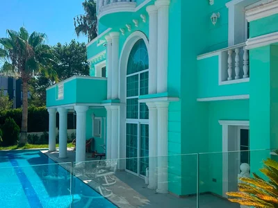 Willa roskoshnaya 4 komnaty s basseynom hammamom i saunoy v Chatalkoy
