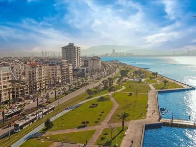 Residential complex New residence on the first sea line, Izmir, Turkey