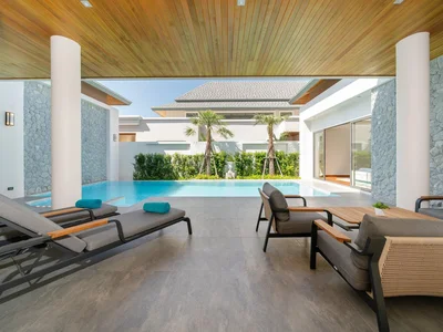 Zespół mieszkaniowy Guarded complex of villas with swimming pool close to Bang Tao Beach, Phuket, Thailand