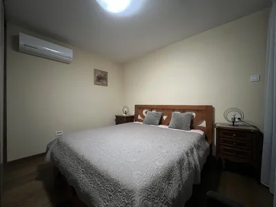 Barrio residencial Stan 76 m² na Izdavanje – Blok V, Podgorica