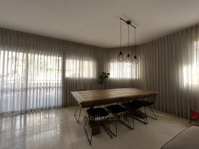 Жилой квартал Avec terrasse calme proche de la mer a ne pas manquer bien agence clair spacieux magnifique renove