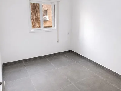 Жилой квартал Appartement de 3 5 pieces renove au coeur calme du centre ville de hadera