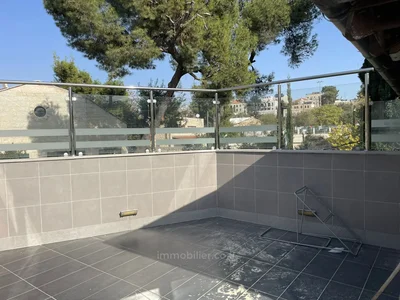 Residential quarter Cotttage a louer a jerusalem emek refaim