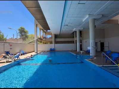 Жилой квартал Magnifique 6 pieces dans une residence avec piscine
