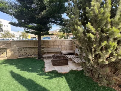 Barrio residencial Rdj 4 p dans petit immeuble a 2 pas du lac de agamim