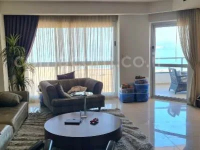 Wohnviertel A ne pas manquer avec terrasse bel appartement bien agence bon emplacement entierement meuble etage haut avec vue grand magnifique spacieux vue sur la mer