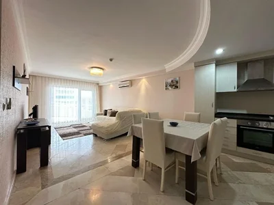 Zespół mieszkaniowy Furnished apartment 2+1 in the My Marine Residence complex.
