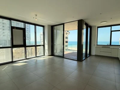Жилой квартал Magnifique appartement renove avec terrasse calme et proche de la mer A ne pas manquer bien agence lumineux et spacieux vue mer