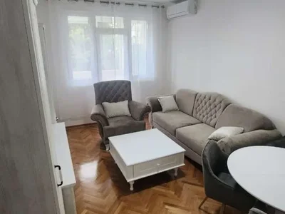 Barrio residencial Stan 75 m² na Izdavanje – Stara Varoš, Podgorica